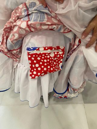 Traje de flamenca volantes y lunares