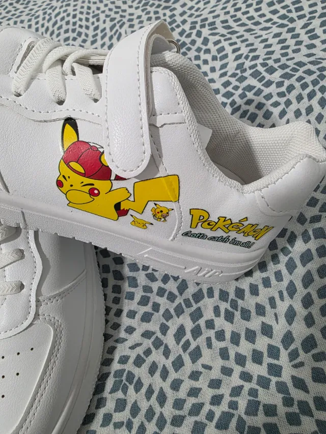 Zapatillas niño T.34 Pikachu Pokémon Blancas