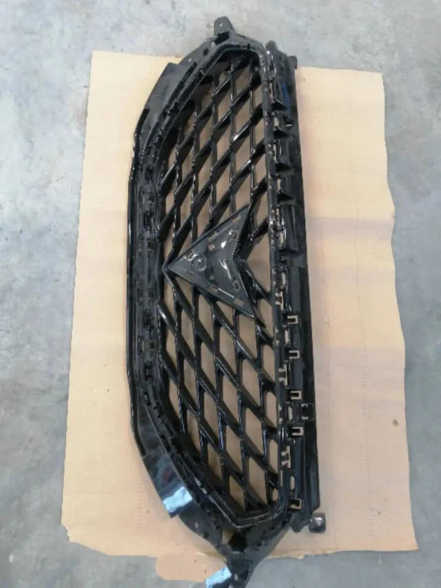 REJILLA Y ANTINIEBLA DERECHO CUPRA FORMENTOR TOQUE