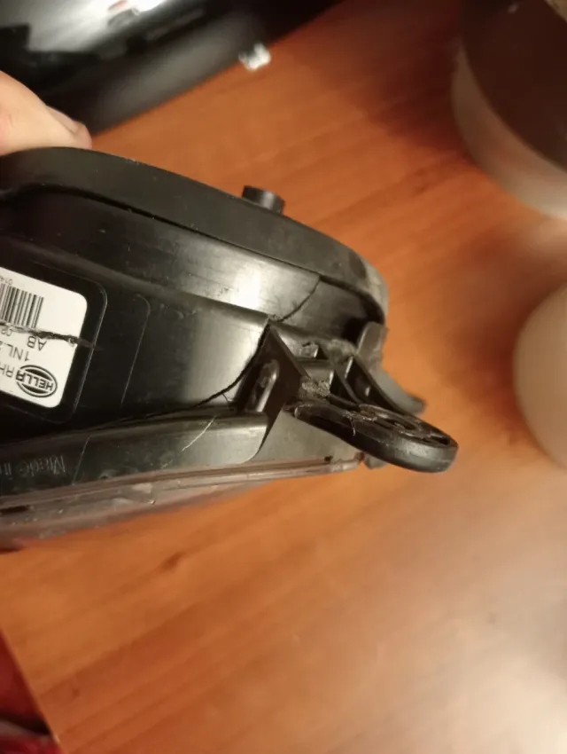 REJILLA Y ANTINIEBLA DERECHO CUPRA FORMENTOR TOQUE