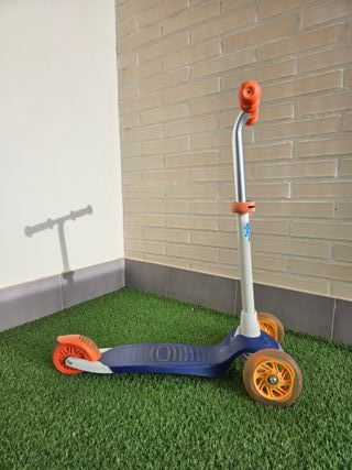 Patín Oxelo infantil 3 ruedas plegable