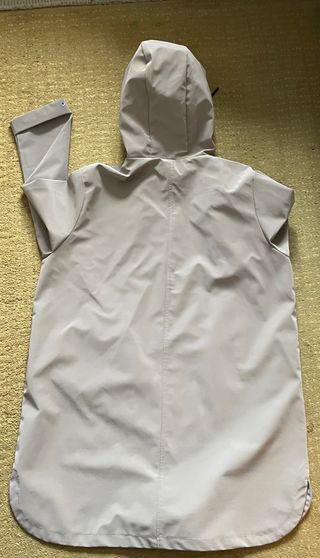 Gabardina larga beige Zara