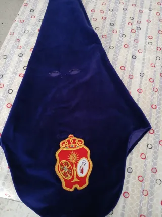 Antifaz morado, se vende sin escudo