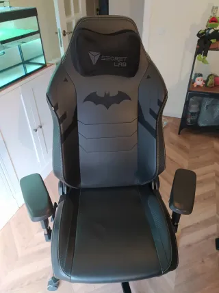 Silla Secretlab Titan Evo Dark Knight