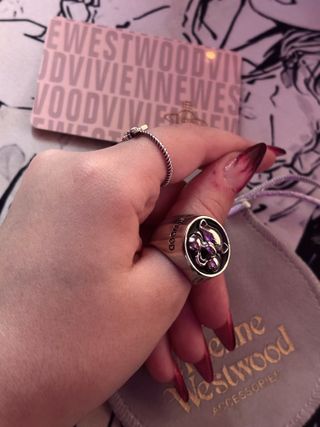 Anillo Shin anime Nana Vivienne Westwood