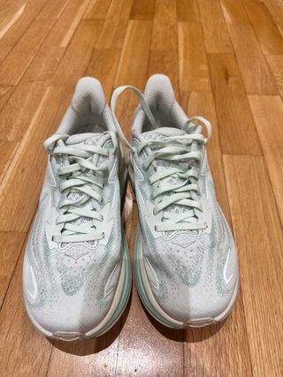 Hoka Clifton 10 Talla 38