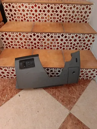 Plástico Salpicadero Renault Clio 3 Inferior