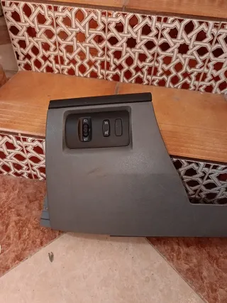 Plástico Salpicadero Renault Clio 3 Inferior