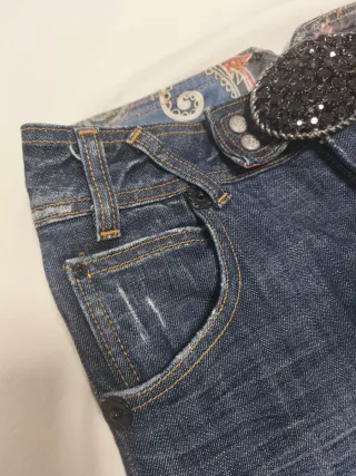 Jeans scuri donna