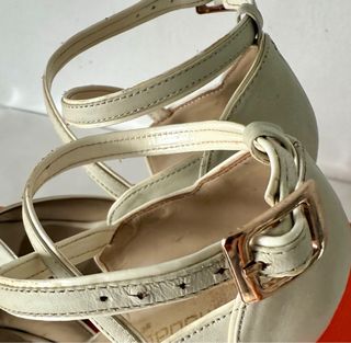 Zapatos de tacón Modatecc blanco hueso