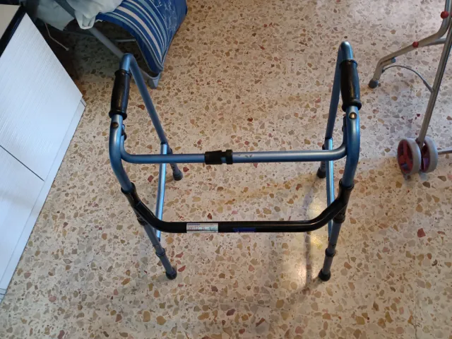 Andador Plegable Azul