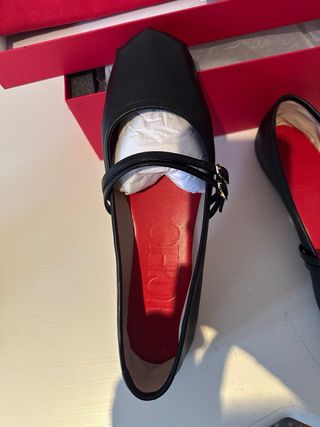 Bailarinas CH Negras nuevas, Sin Estrenar