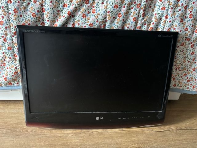 TV LG Flatron 20 HD Monitor TV
