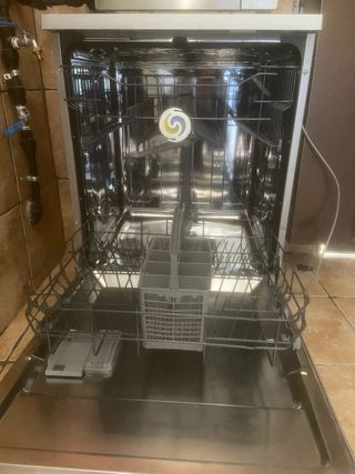 Lote: Lavavajillas, Microondas y Vitrocerámica