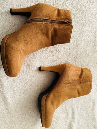Botines Camel Ante Talla 38