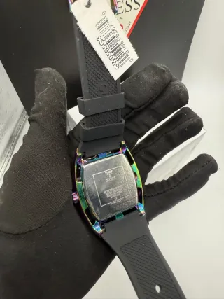 Reloj Guess Esfera Verde y Multicolor