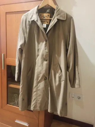 Gabardina Beige Talla M