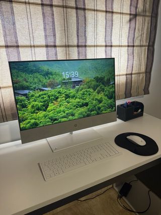 HP Pavilion All-in-One 27” Blanco