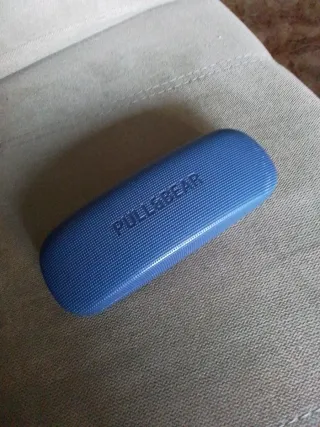 Funda de gafas Pull&Bear azul