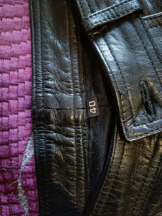 Pantalón de cuero auténtico negro