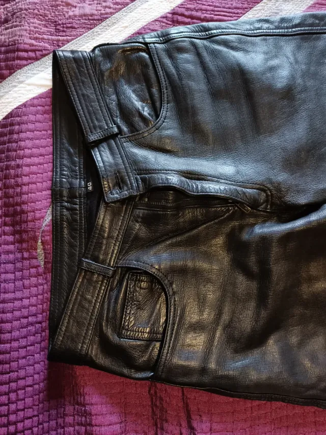 Pantalón de cuero auténtico negro