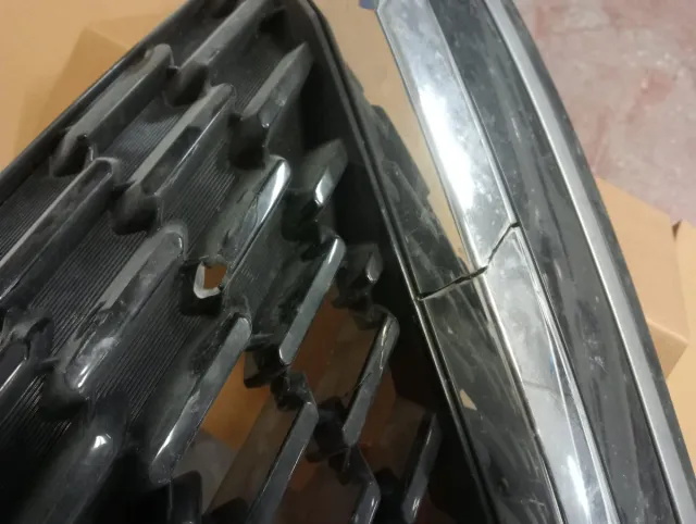 REJILLA FRENTE NISSAN QASQHAI J12 TOQUE