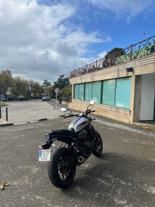 Yamaha XSR700