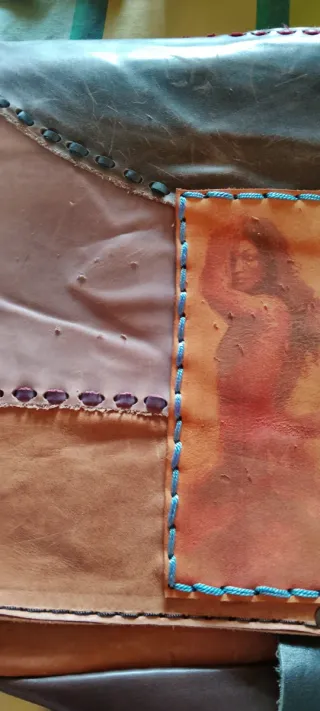 Bolso bandolera de cuero patchwork