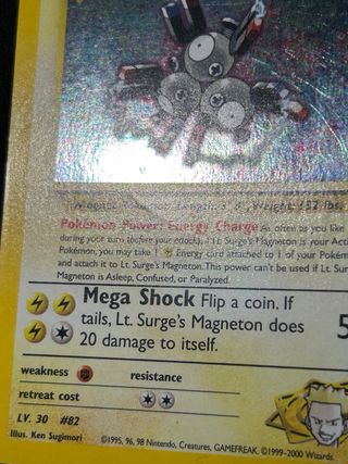 Carta Pokémon Lt. Surge's Magneton holo