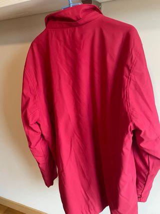 Cazadora roja Batela