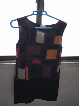 Vestido sin mangas estampado