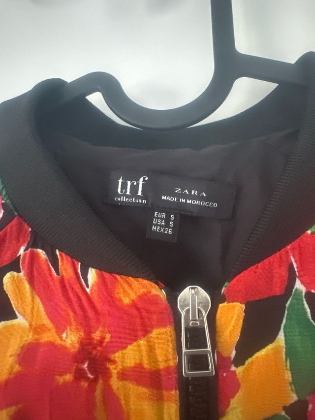 Chaqueta Zara Estampado Floral Talla S