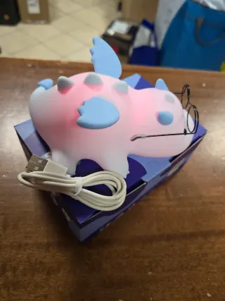 Lampada in silicone rosa e blu