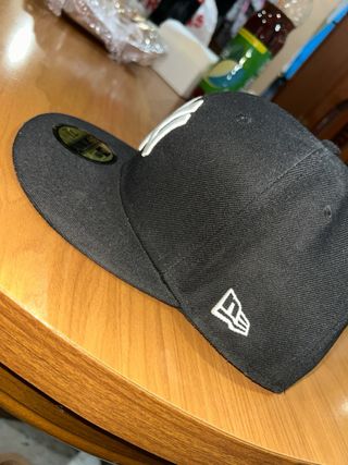Gorra New Era 59 Fifty 7 3/8.
