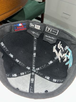 Gorra New Era 59 Fifty 7 3/8.
