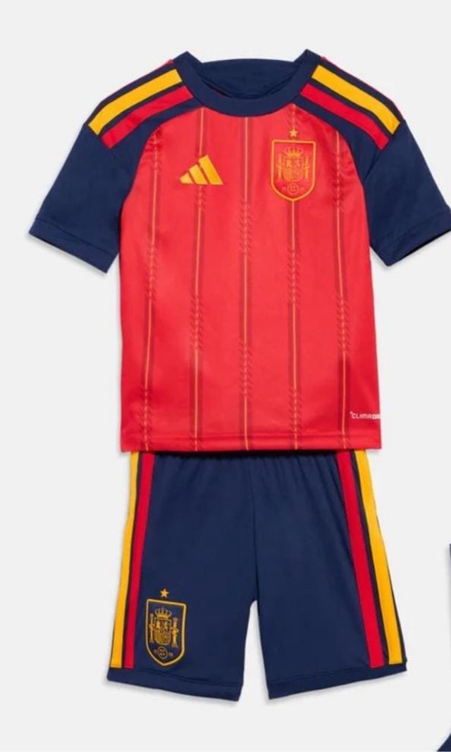 Equipación España Fútbol Adidas