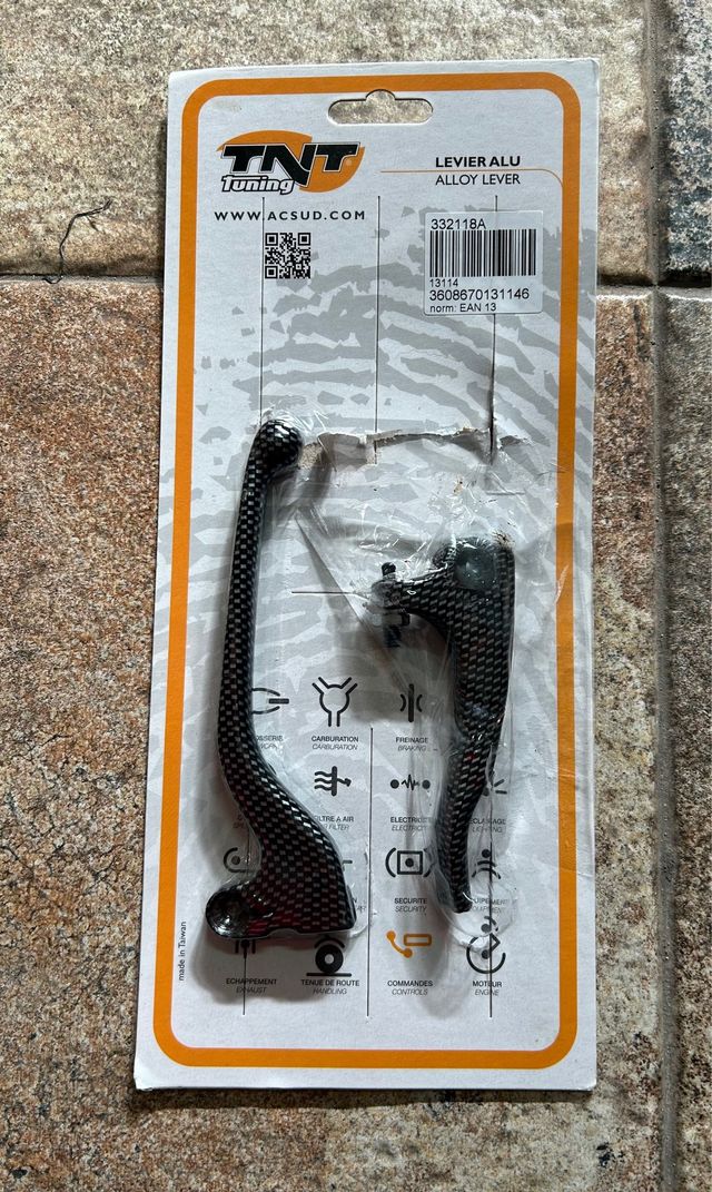 Manetas TNT Tuning Carbono Derbi