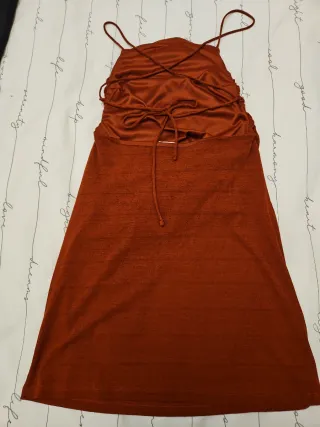 Vestido rojo fruncido tirantes