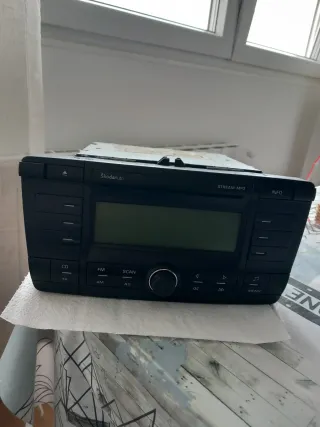Radio Skoda Octavia 2009 Original