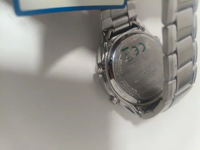 Reloj Casio EFA-115D-2AVEF