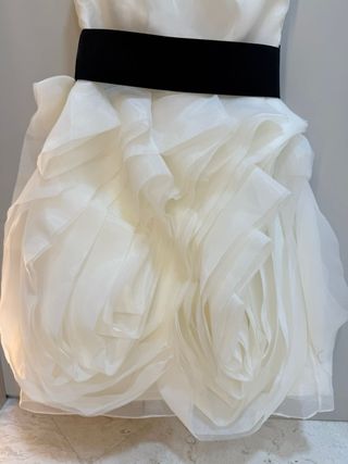 Vestido Vera Wang blanco y negro