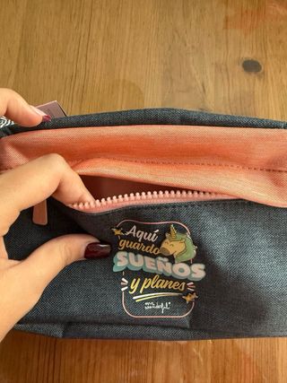 Neceser Mr. Wonderful gris y naranja