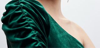 Top asimétrico terciopelo verde Mango