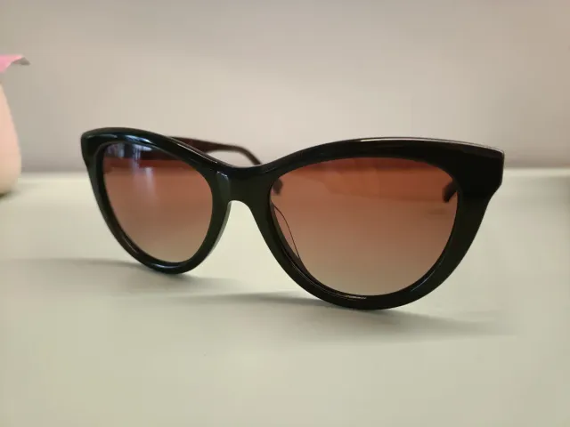 Gafas de sol Hawkers Cat Eye Negras Marrones