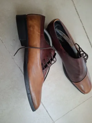 Zapatos de piel Michel Domit de diseño.