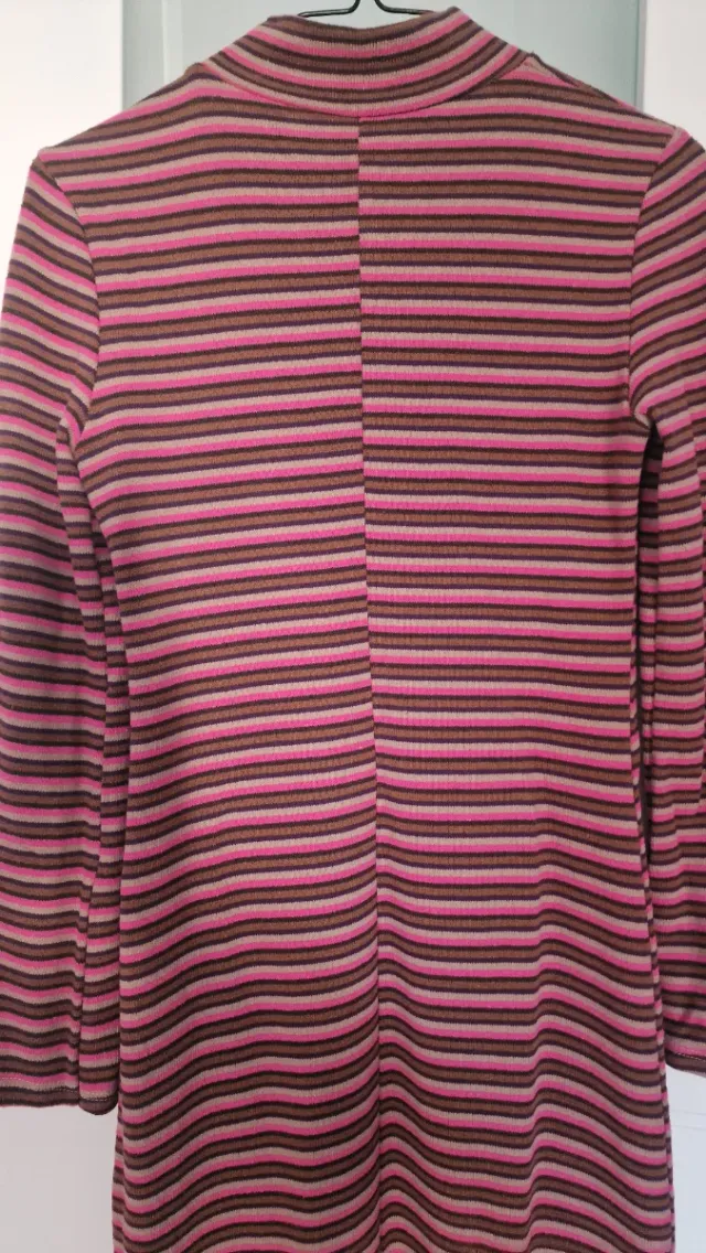 Vestido de punto rayas rosa y marrón