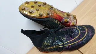 Lote de 3 pares de zapatillas deportivas talla 41