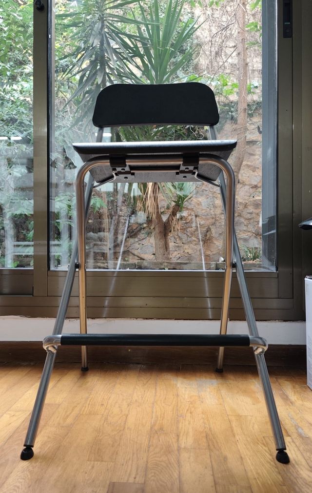 Taburete Alto Plegable IKEA Negro