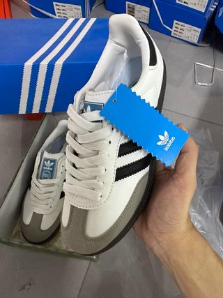 Adidas Samba Talla 36 Blancas y Negras