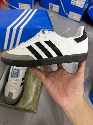 Adidas Samba Talla 36 Blancas y Negras